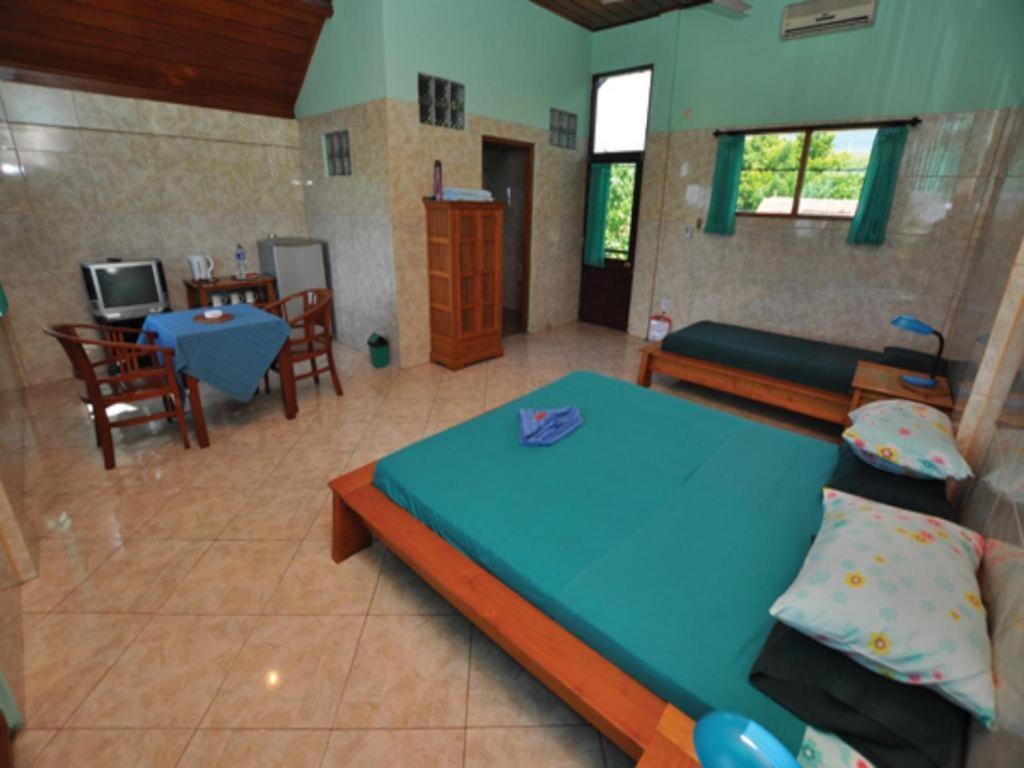 Tulamben Wreck Divers Resort & Restaurant מראה חיצוני תמונה